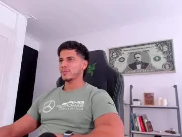 sellapink – webcam model profile photo Image 15