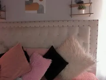 dears_pearlss – webcam model profile photo Image 16