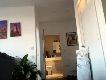 KingBlack25cm – webcam model profile photo Image 3