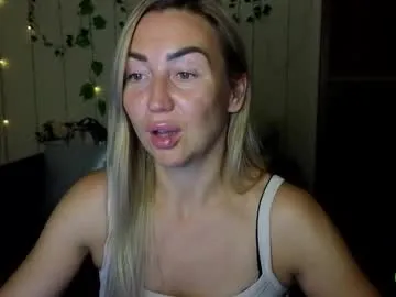 lana__j – webcam model profile photo Image 11