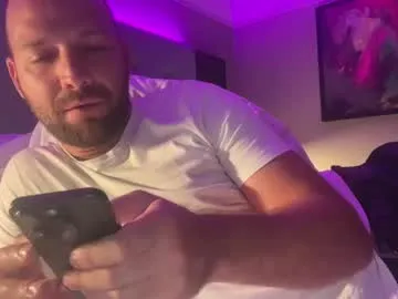 trainwithme – webcam model profile photo Image 13