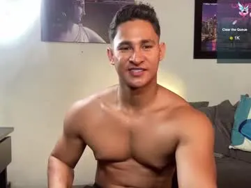 agent_provocateur2 – webcam model profile photo Image 3