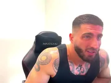 YU-KI00 – webcam model profile photo Image 6