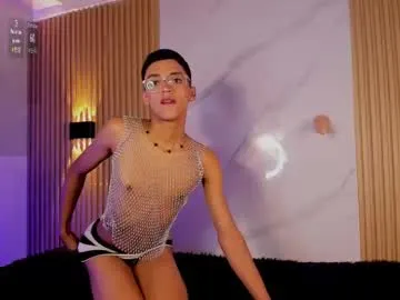 Playboy-909 – webcam model profile photo Image 5