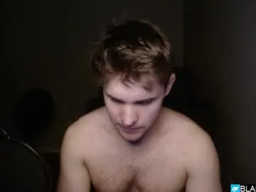 hornyshow_tv – webcam model profile photo Image 15