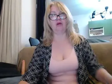 blond_woman – webcam model profile photo