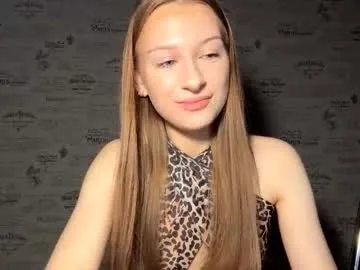 Earth_001 – webcam model profile photo Image 6