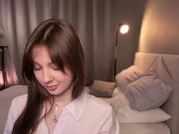 someone_sweet – webcam model profile photo Image 3