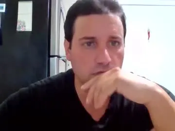 DomManlyGuy – webcam model profile photo Image 10