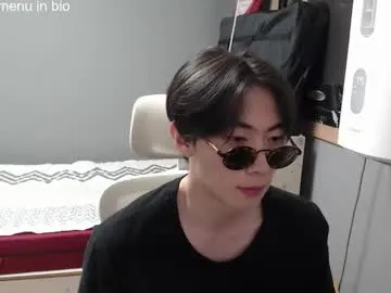 someone_sweet – webcam model profile photo Image 6