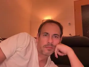 loving_ladies – webcam model profile photo Image 14