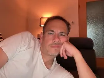 loving_ladies – webcam model profile photo Image 6