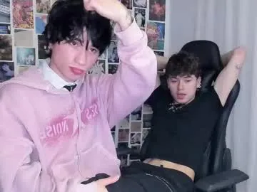 mia_little_witch – webcam model profile photo Image 4