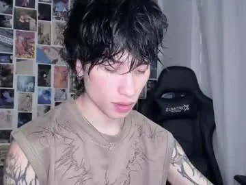 mia_little_witch – webcam model profile photo Image 7