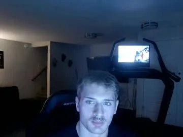 handsomeboys19 – webcam model profile photo Image 2