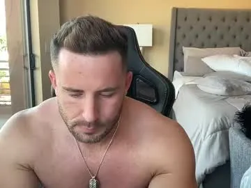 GmGit – webcam model profile photo Image 15