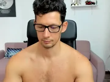 DomManlyGuy – webcam model profile photo Image 16