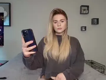 Amicisegreti – webcam model profile photo Image 6