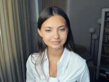 Ann_Sulu – webcam model profile photo Image 2