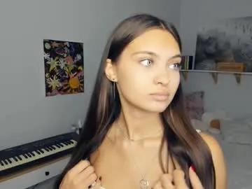 Ann_Sulu – webcam model profile photo Image 4