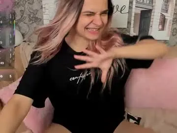 loving_ladies – webcam model profile photo Image 8