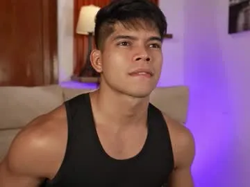 kii_wii – webcam model profile photo Image 14