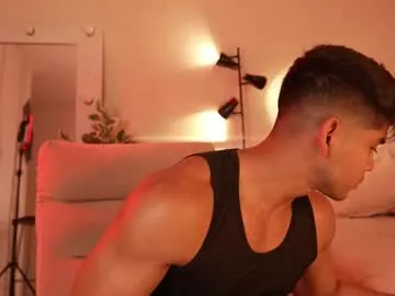 kii_wii – webcam model profile photo Image 17