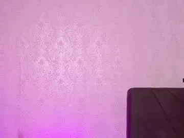 Awesomelusty – webcam model profile photo Image 18