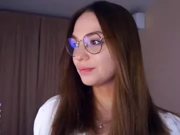 Earth_001 – webcam model profile photo Image 14