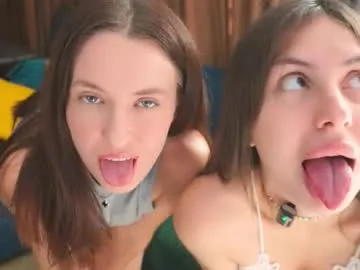 lauratang – webcam model profile photo Image 11