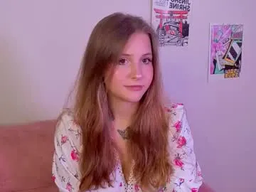 cutetomie – webcam model profile photo Image 2