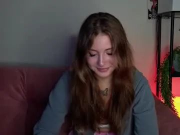 cutetomie – webcam model profile photo Image 3