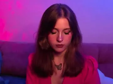 cutetomie – webcam model profile photo Image 7