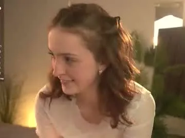 ariel_andcharlotte – webcam model profile photo Image 17