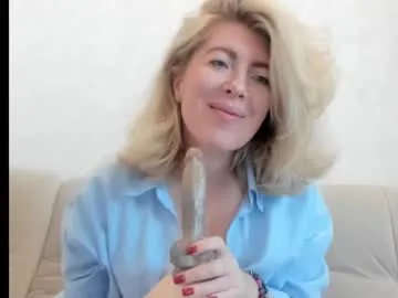 someone_sweet – webcam model profile photo Image 16