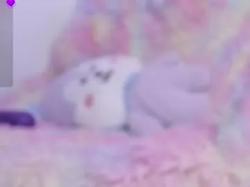 Earth_001 – webcam model profile photo Image 10