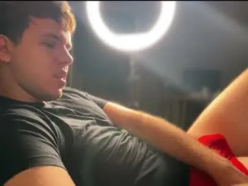 kai101010 – webcam model profile photo Image 14