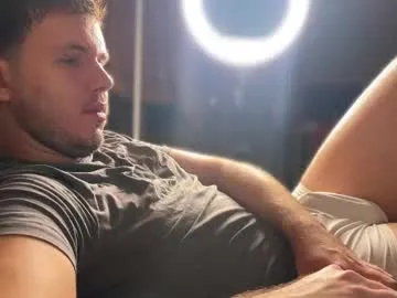 kai101010 – webcam model profile photo Image 4