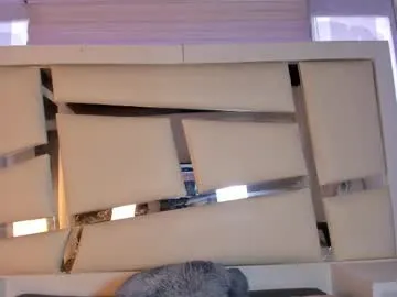 dears_pearlss – webcam model profile photo Image 2