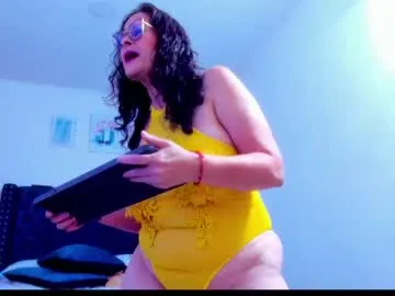 dears_pearlss – webcam model profile photo Image 19