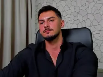 DomManlyGuy – webcam model profile photo Image 13