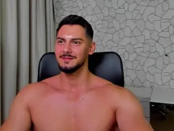 DomManlyGuy – webcam model profile photo Image 18