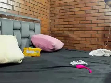 evaqt – webcam model profile photo Image 18