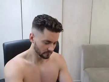 DomManlyGuy – webcam model profile photo Image 14