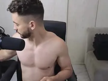 DomManlyGuy – webcam model profile photo Image 15