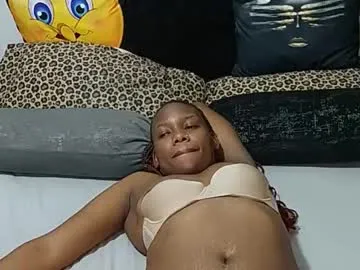 sellapink – webcam model profile photo Image 16