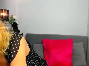 ErosVale – webcam model profile photo Image 6