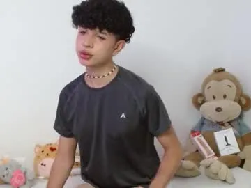 DomManlyGuy – webcam model profile photo Image 8