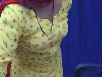 roouse – webcam model profile photo Image 16