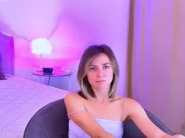 bloody_petal – webcam model profile photo Image 19